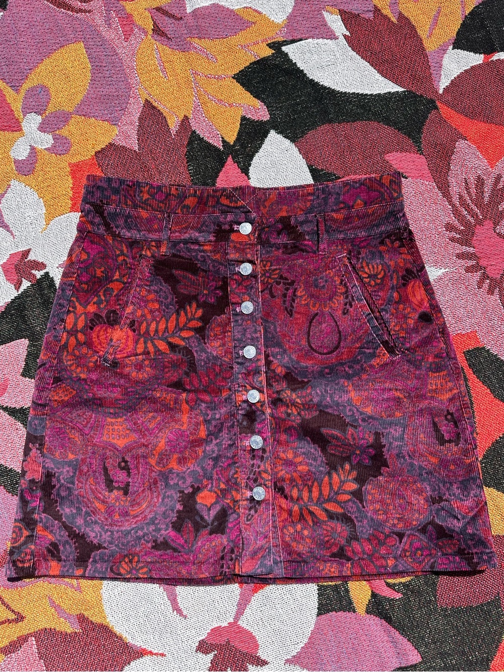 Pilcro Anthropologie Purple Paisley Corduroy Button-Front Mini Skirt